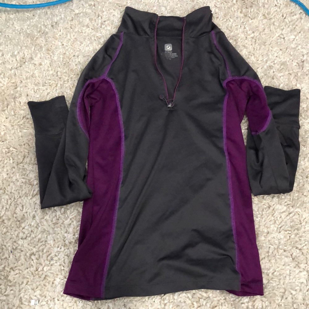 Aerie fit exercise sweater